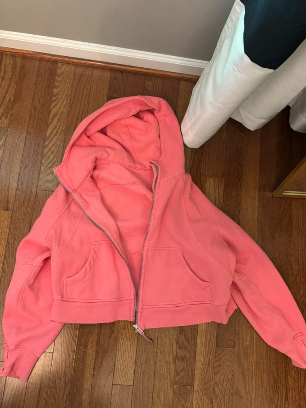 Lululemon Scuba Cropped Pink Coral Zip Hoodie M/L